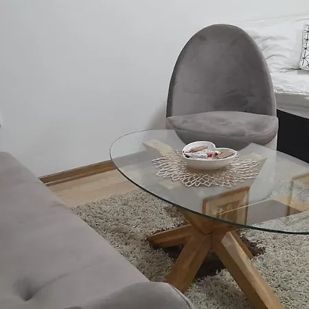 Apartman Sleep And Drive No2 *