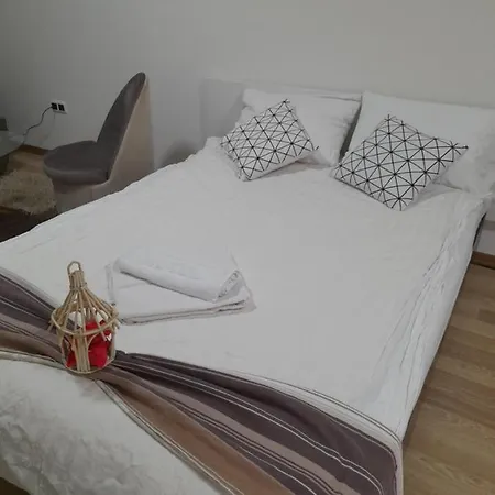 Sleep And Drive No2 Apartment *